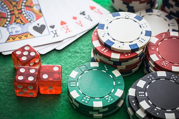 slot presiden platform interface showing slot games, live tables, and sportsbook sections